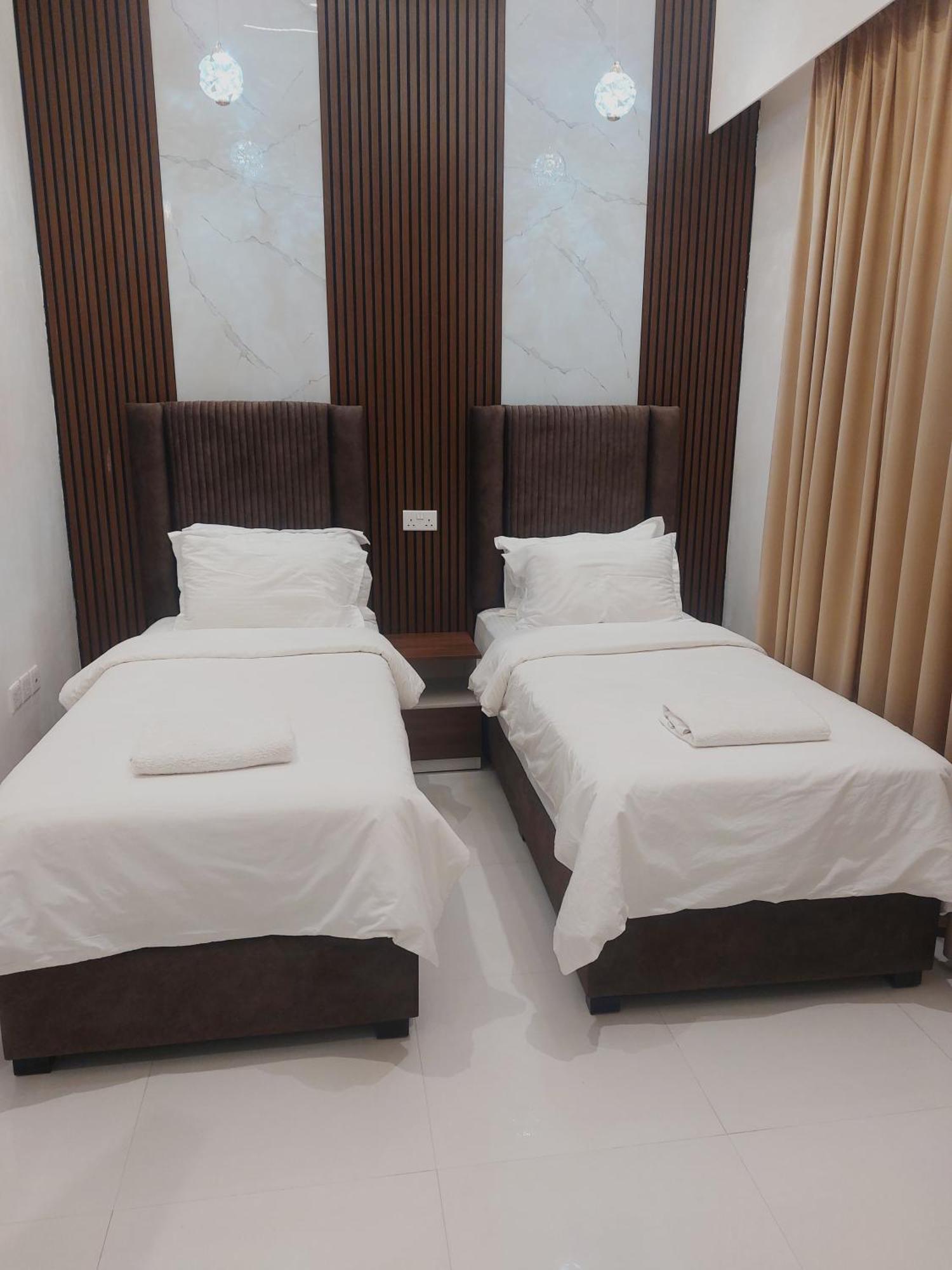 Mabahj Garnatha Hotel Apartments Suhar Exterior foto